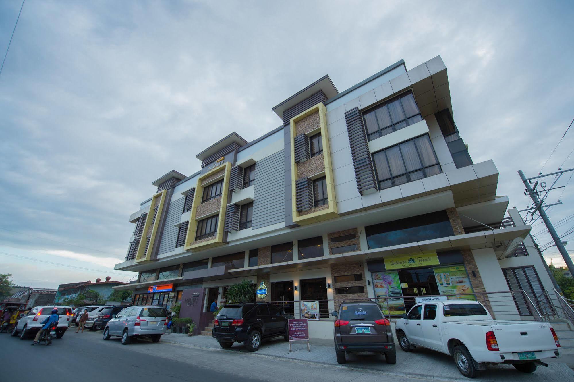 Infinity Suites Davao Exterior photo