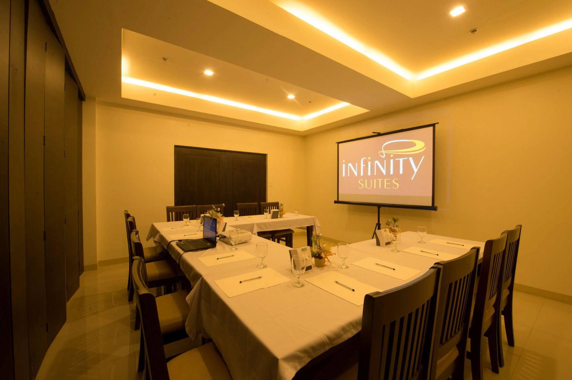 Infinity Suites Davao Exterior photo